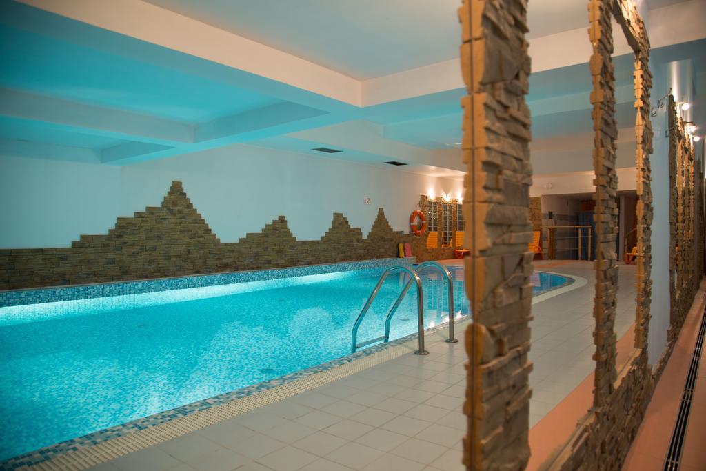 Apartament Radowid 15 w centrum z basenem Zakopane Zewnętrze zdjęcie